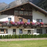 Garni Vierjahreszeiten Penzion