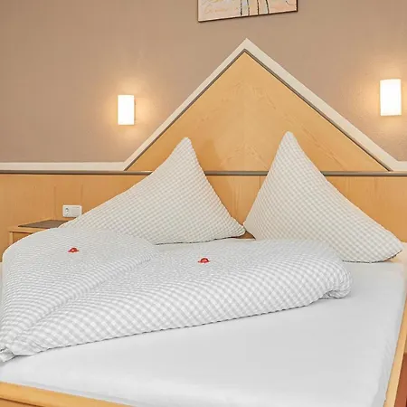 Vendégház Garni Vierjahreszeiten