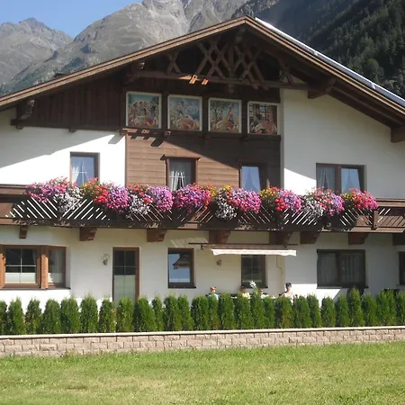 加尔尼维加雷泽旅馆 招待所