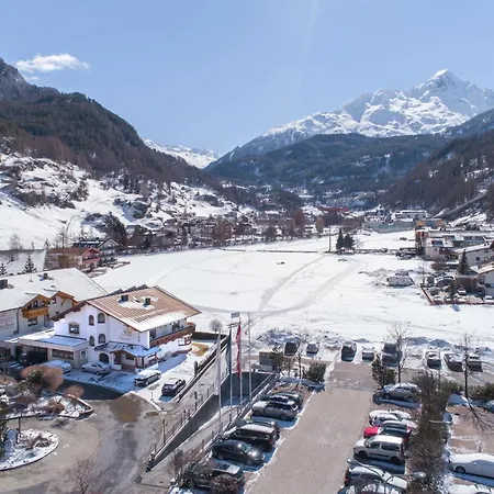 Garni Vierjahreszeiten 3* Sölden