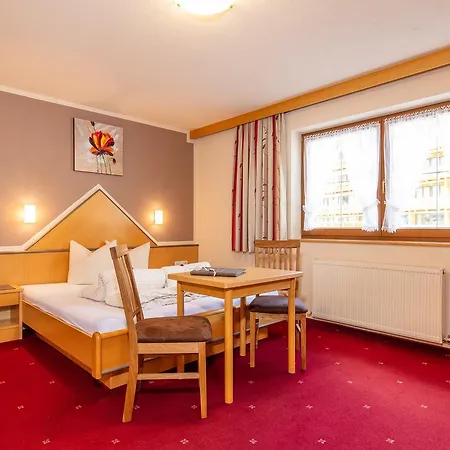 Garni Vierjahreszeiten Pensionat Sölden