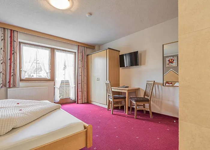 Garni Vierjahreszeiten 3* Зельден